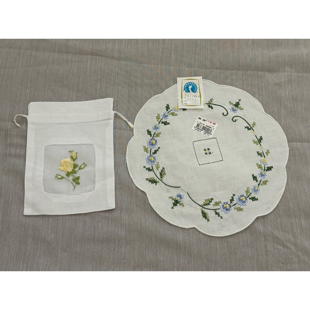 Vintage NEW Set of 2 Round Doily w/ Bag Pull String Embroidery Floral